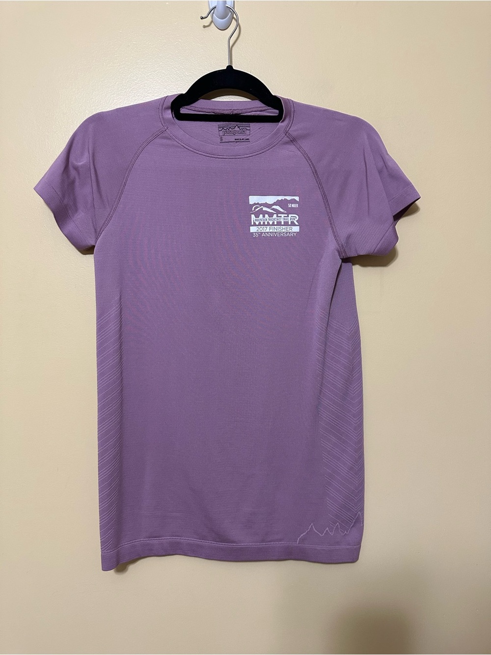 Patagonia Mountain Masochist Trail Run Performance Tee Womens S Muted Purple